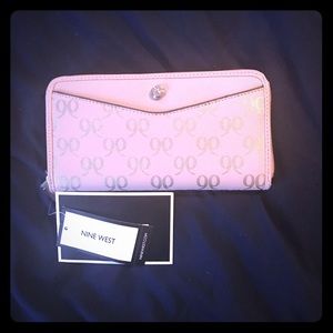 BRAND NEW !!! Nine West